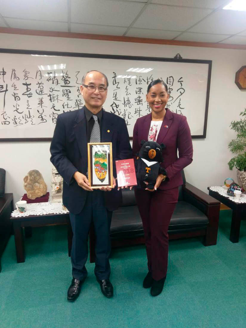 codirectora de INTUR, compa&ntilde;era Anasha Campbell, sostuvo un encuentro con el Director de Turismo de Taiw&aacute;n, se&ntilde;or Erick Lin